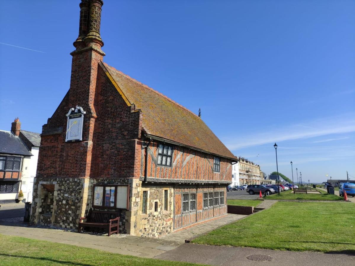 Pelican Cottage, 올드버러 외부 사진